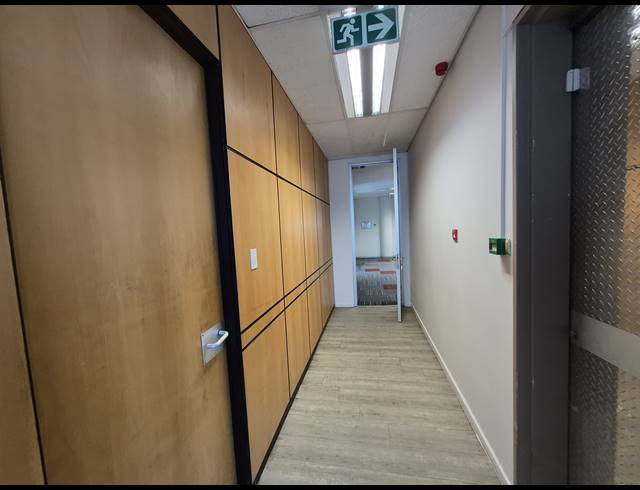 966M² OFFICE TO LET IN ROSEBANK
